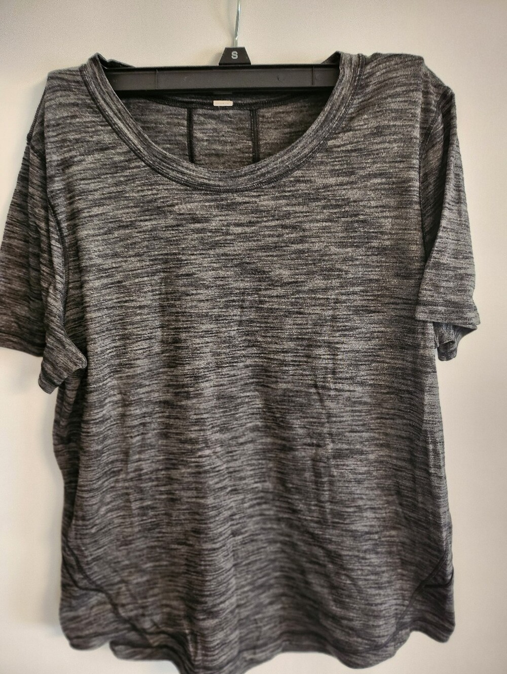 Lululemon Women’s Gray Short-Sleeve Knit Top Small